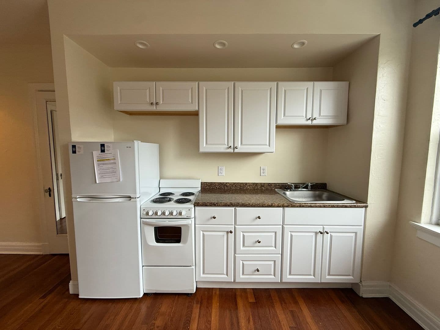 Pittsburgh Apartment: 4601 Bayard Street