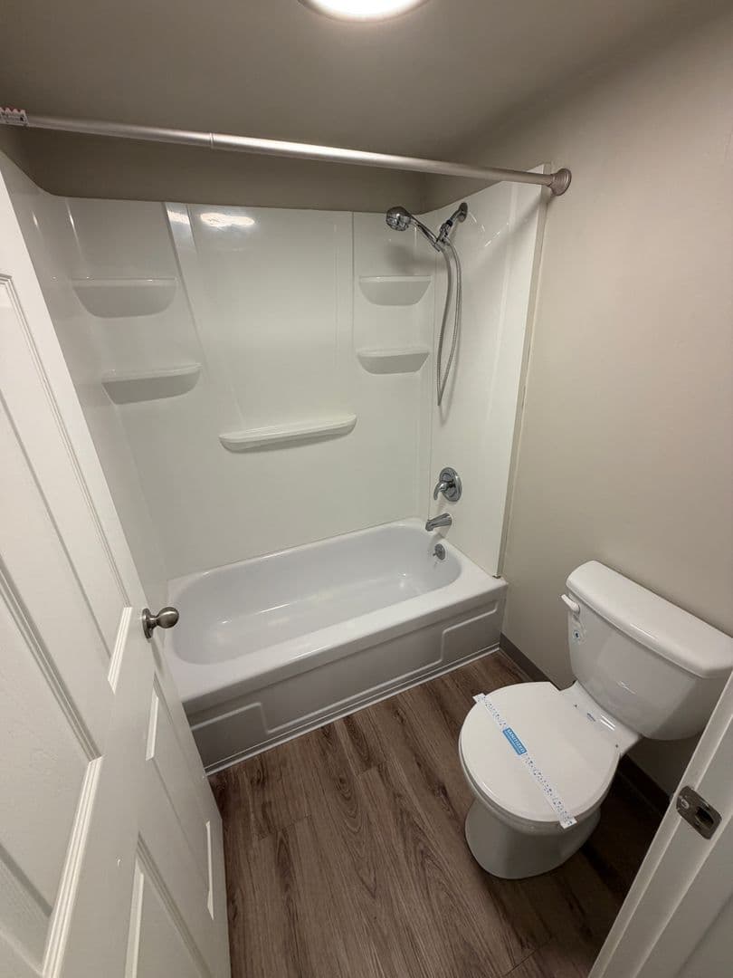 Corvallis Apartment: 2780 NW 29th St - I