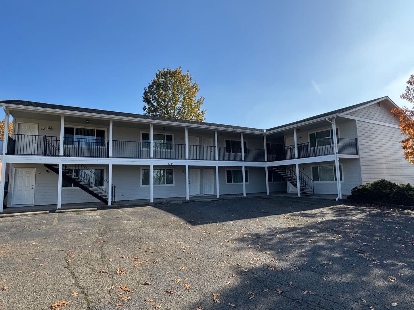 Albany Apartment: 2215 Elm St SW