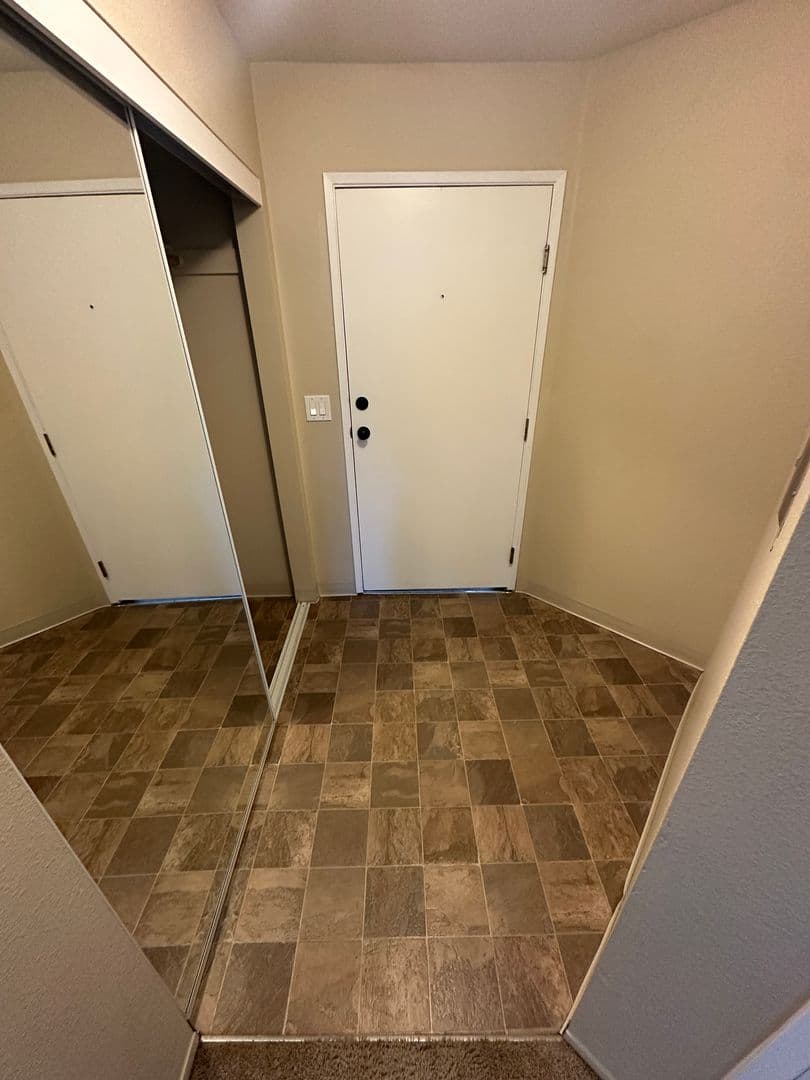 Corvallis Apartment: 121 NW 21st Street #10