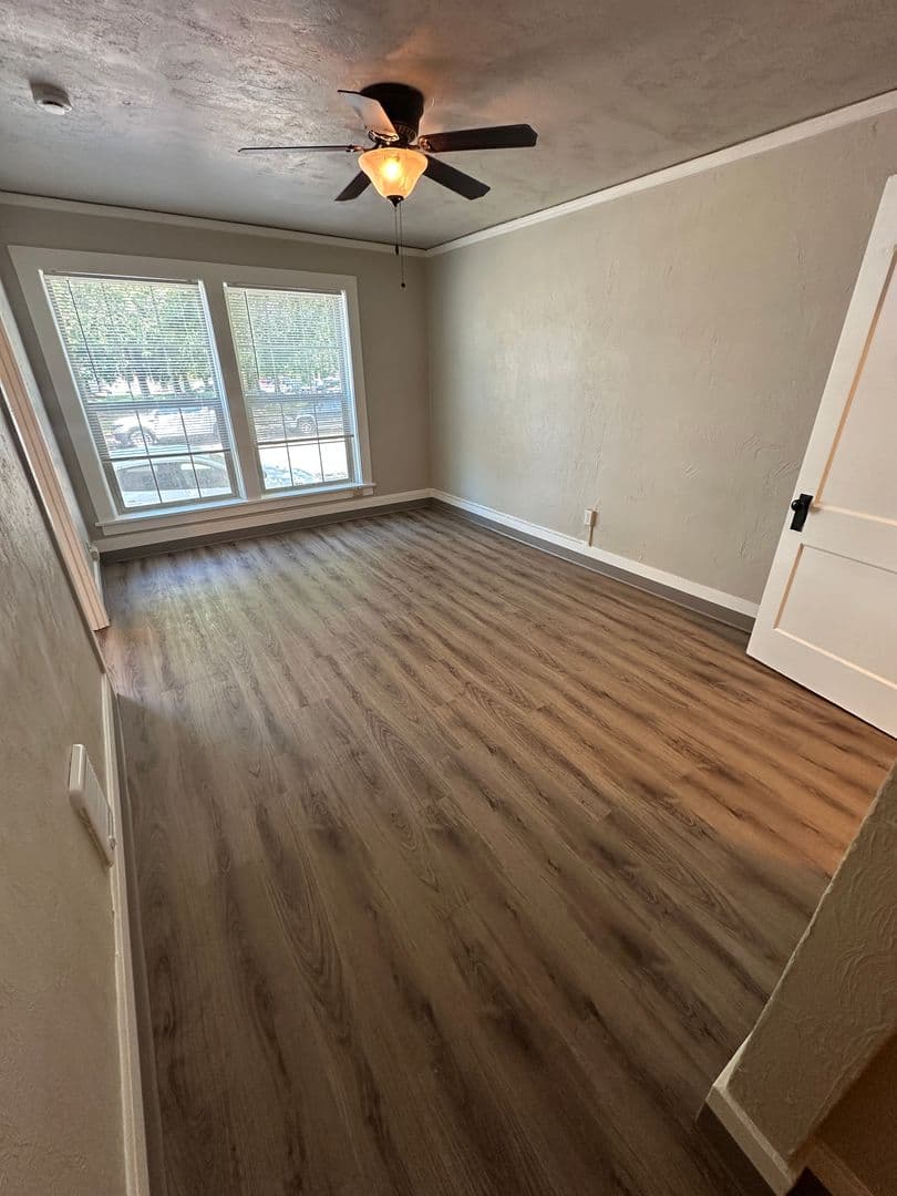 Corvallis Apartment: 525 NW Monroe Ave #114