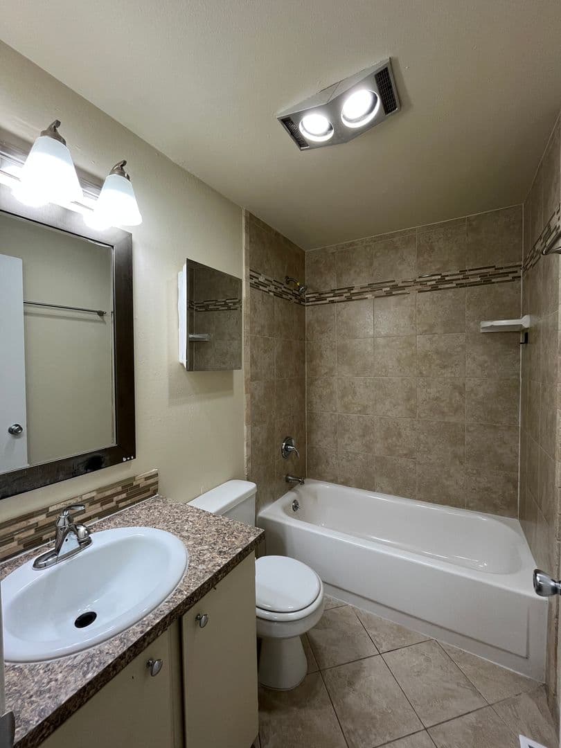 Eugene Apartment: 500 Jefferson St - 10