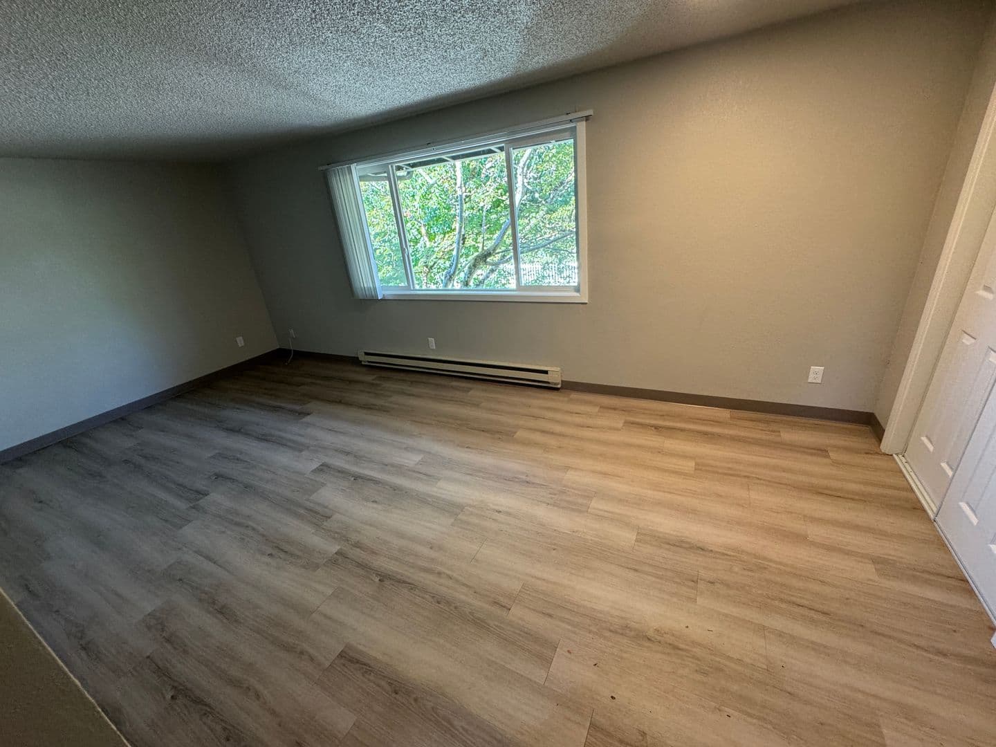 Philomath Apartment: 275 S 17th St