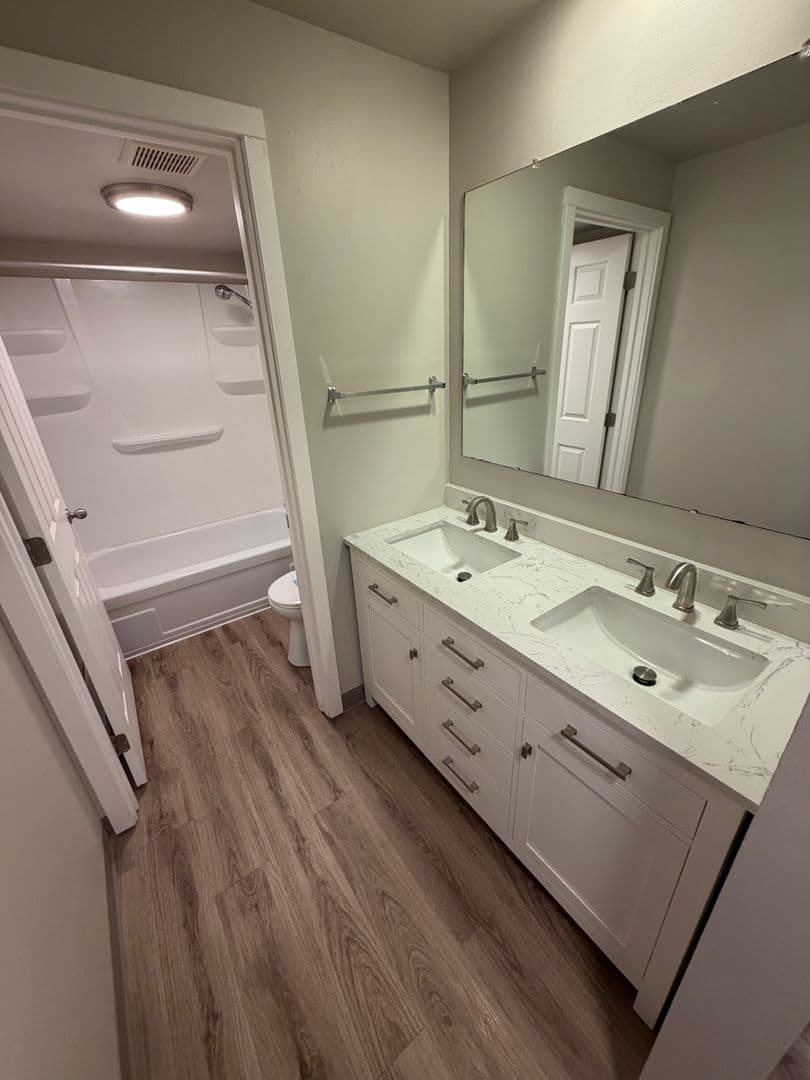 Corvallis Apartment: 2780 NW 29th St - I