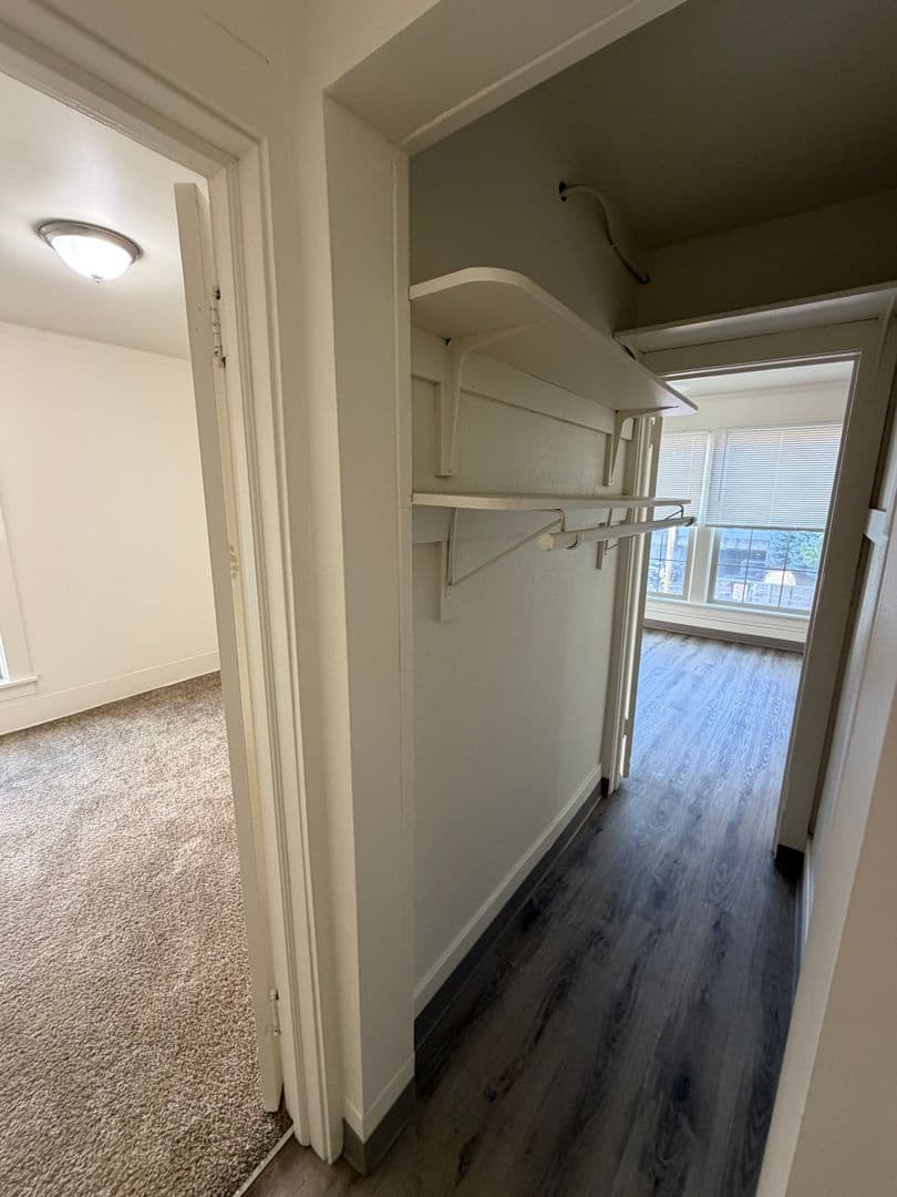 Corvallis Apartment: 525 NW Monroe Ave #201