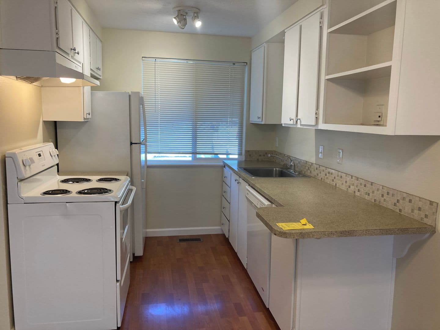 Eugene Apartment: 500 Jefferson St - 16