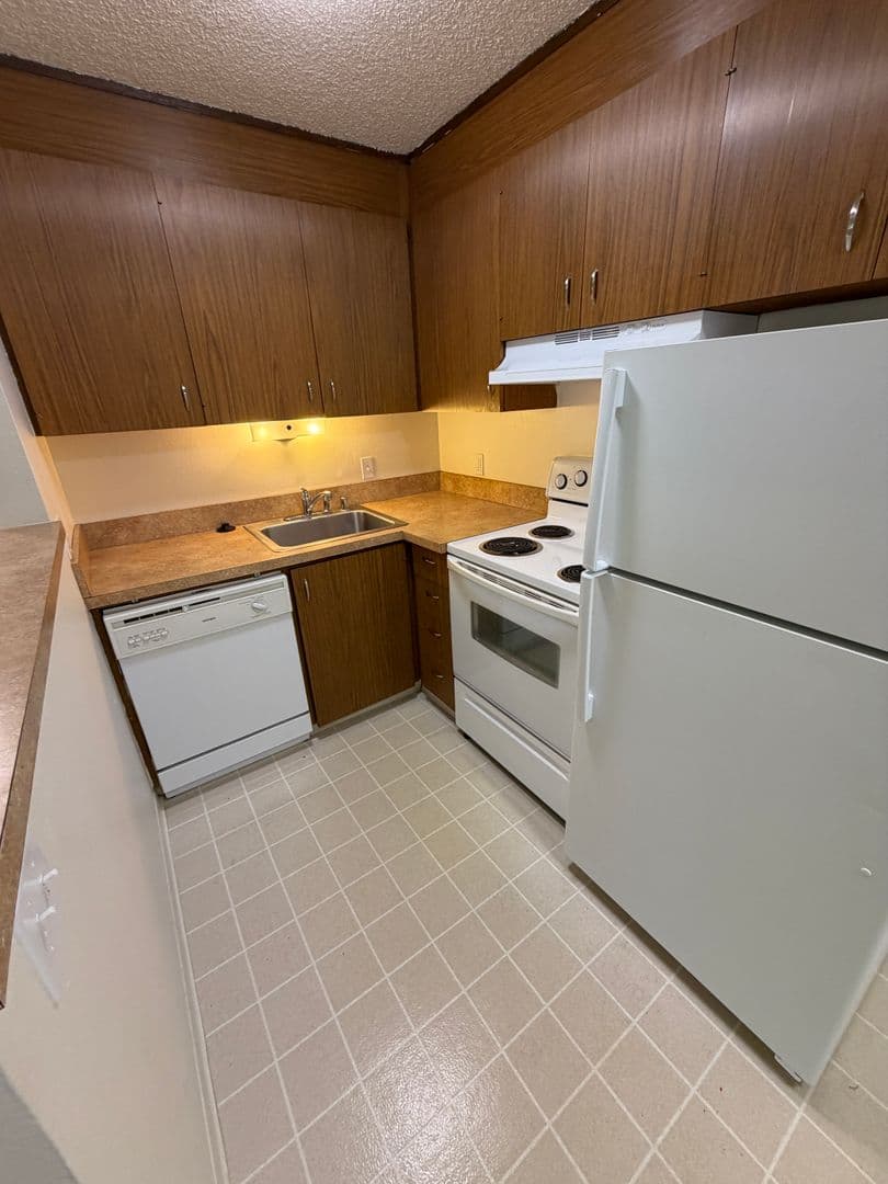 Corvallis Apartment: 755 NW 3rd St - 20