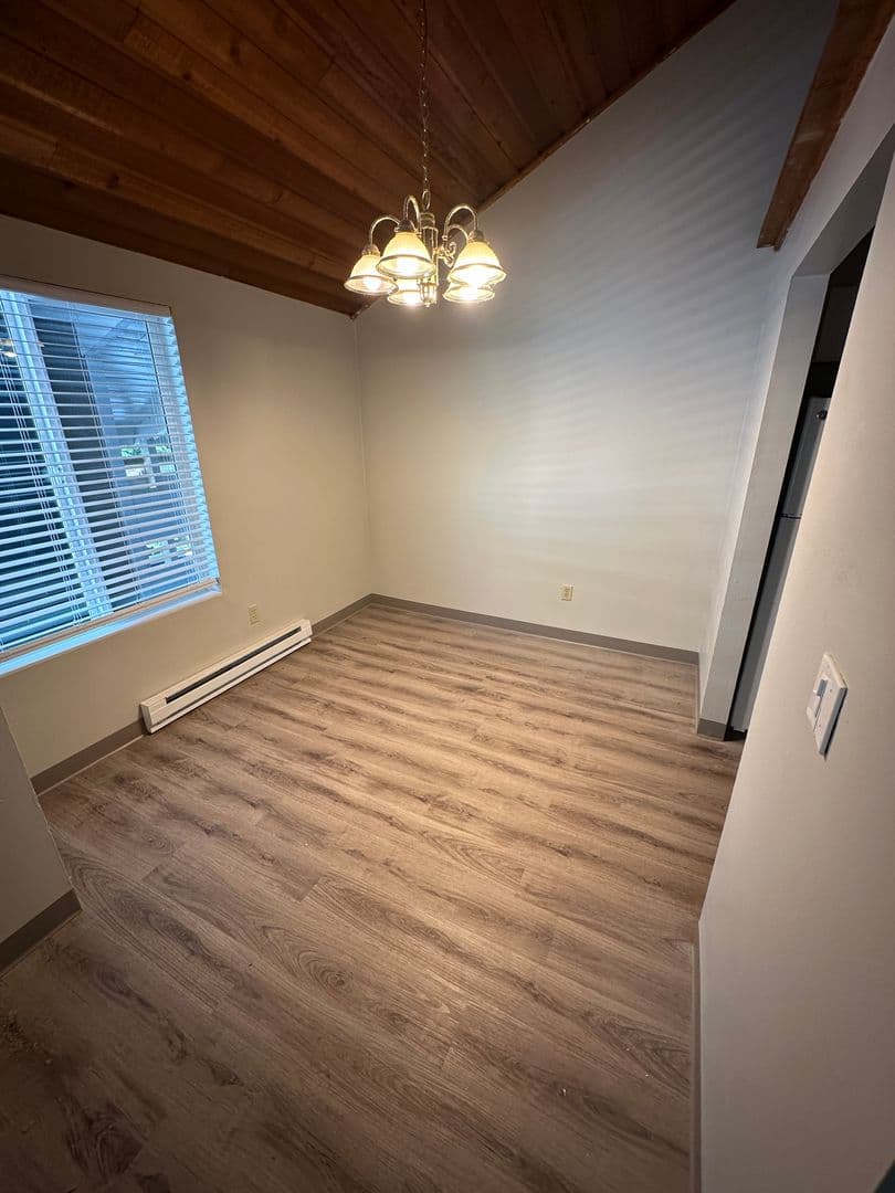 Corvallis Apartment: 2780 NW 29th St - I