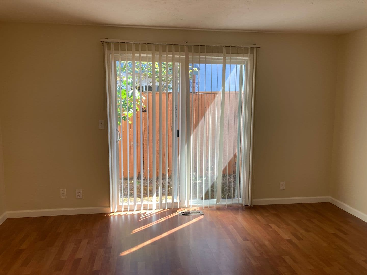 Eugene Apartment: 500 Jefferson St - 16