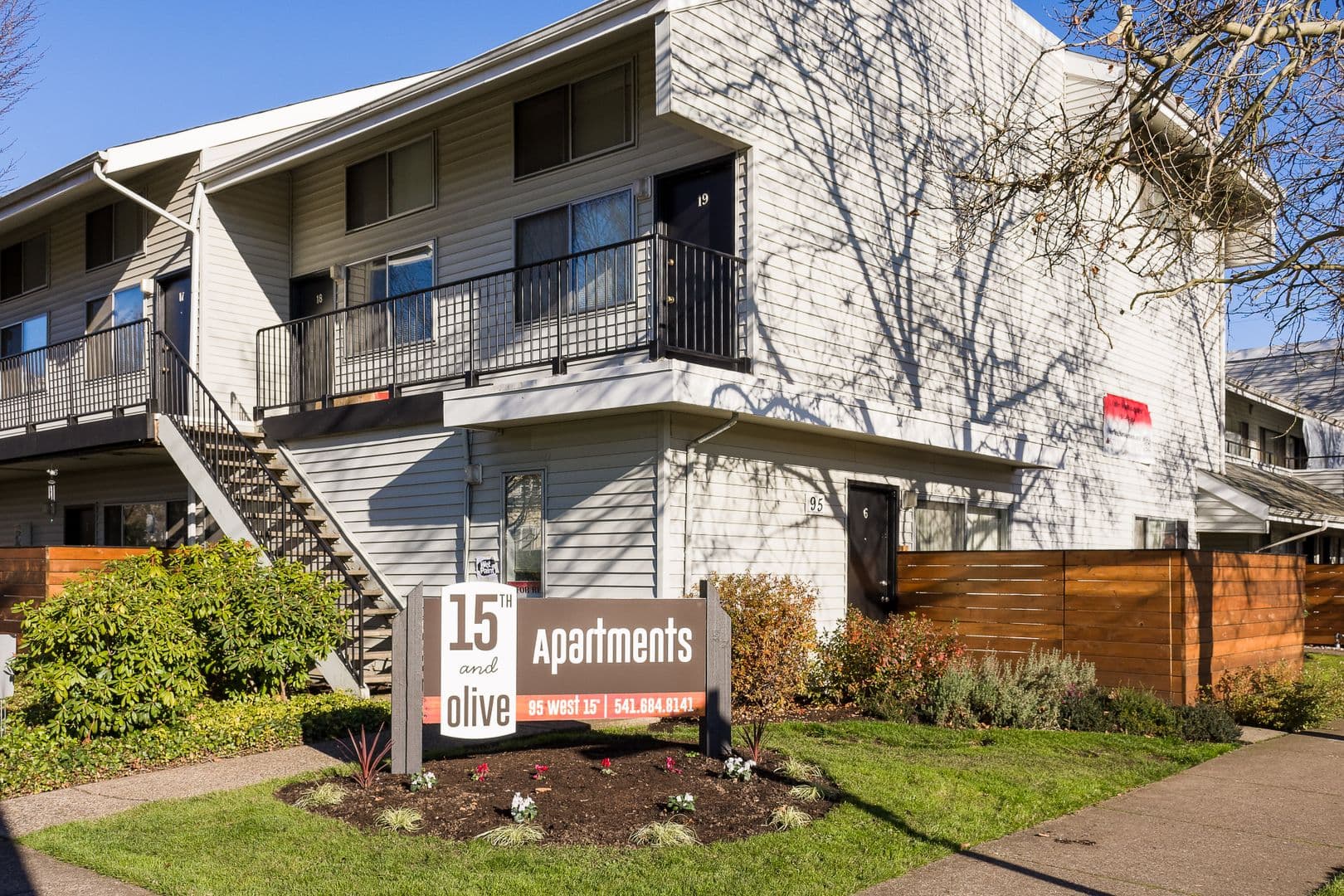 Eugene Apartment: 15th & Olive Apartments