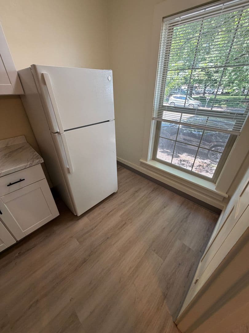 Corvallis Apartment: 525 NW Monroe, #204