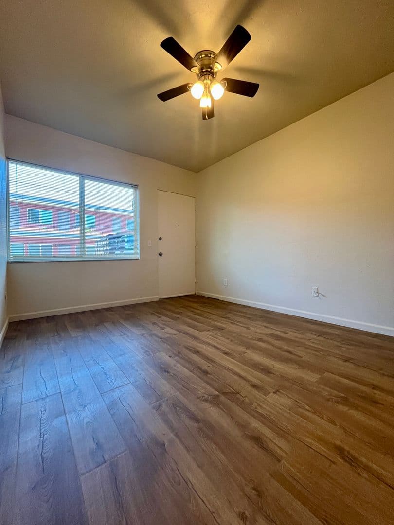 Eugene Apartment: 1247  W. 6th #05