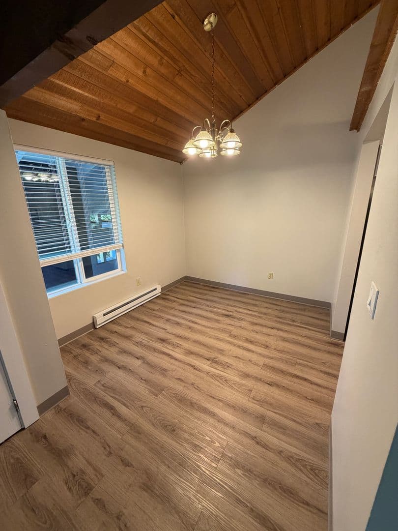 Corvallis Apartment: 2780 NW 29th St - I