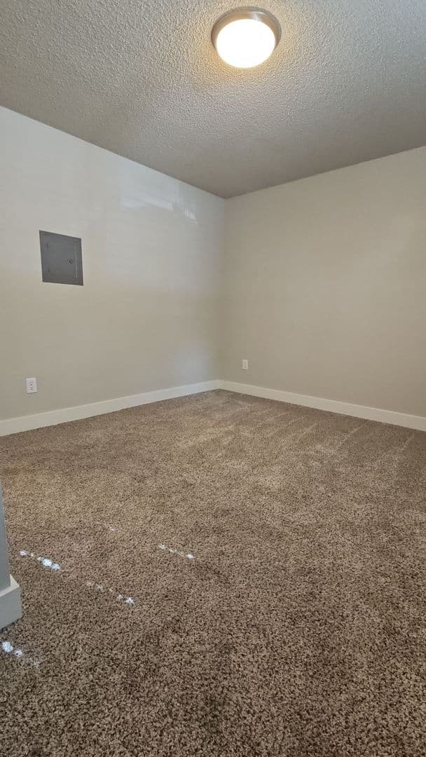 Corvallis Apartment: 2790 NW 29th St - C