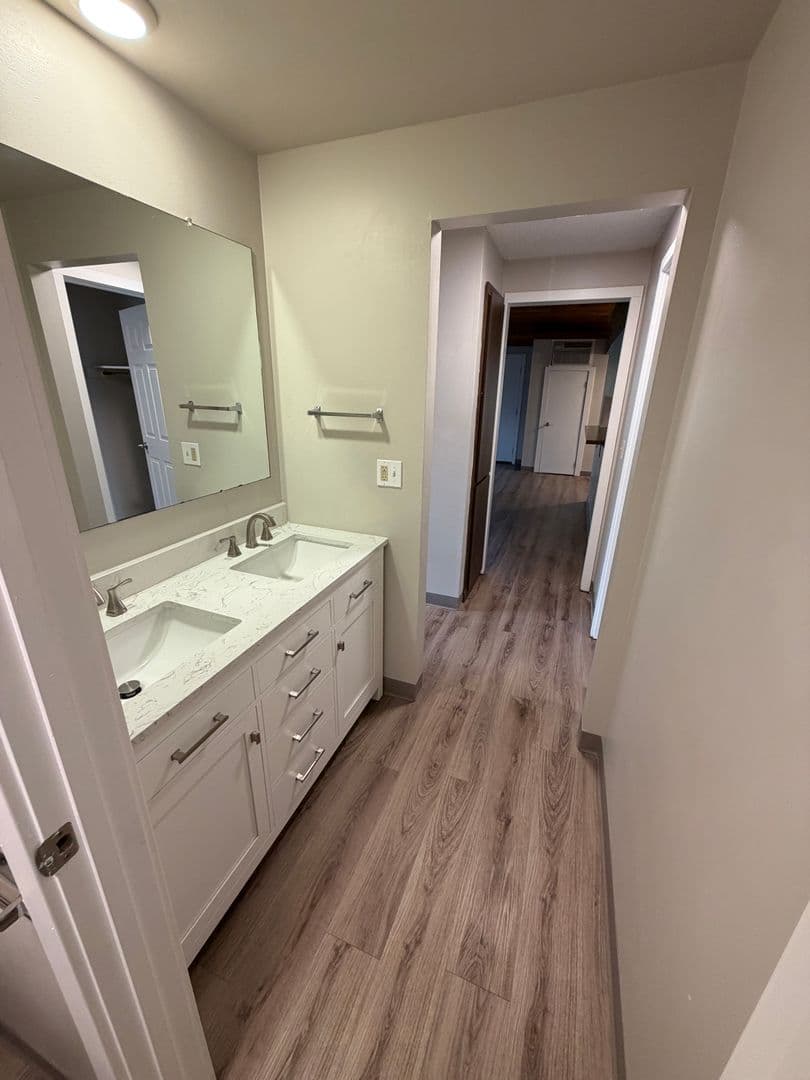 Corvallis Apartment: 2780 NW 29th St - I