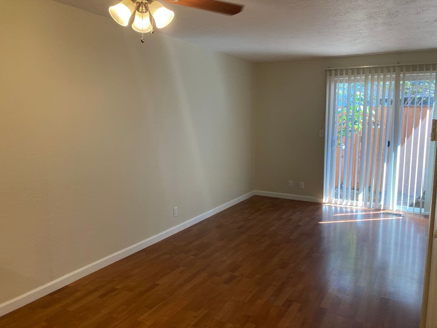 Eugene Apartment: 500 Jefferson St - 16