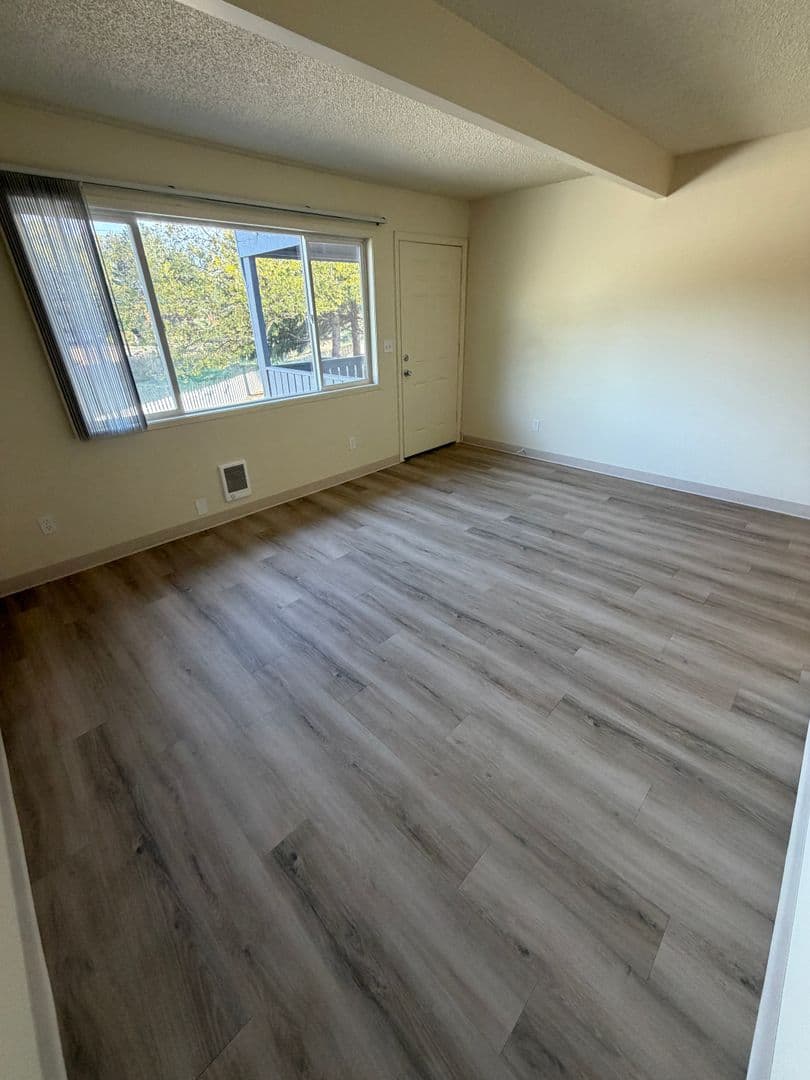 Corvallis Apartment: 755 NW 3rd St - 24