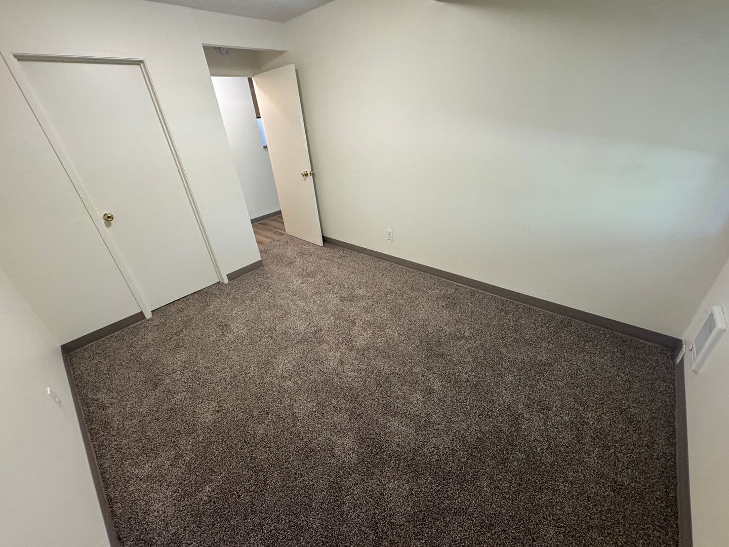 Corvallis Apartment: 755 NW 3rd St - 14