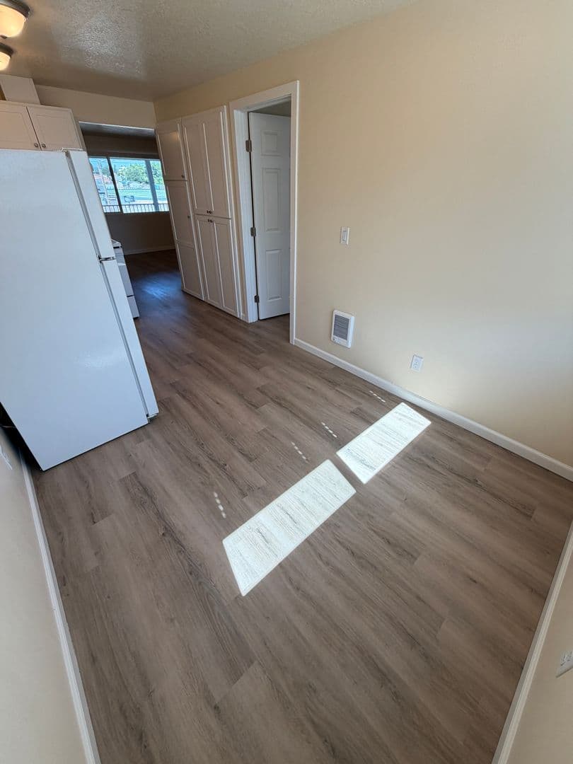 Albany Apartment: 2215 Elm St SW
