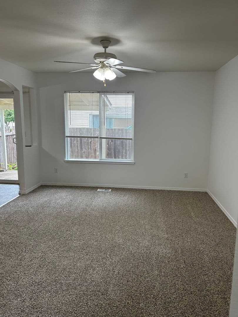 Corvallis House: 1815 SW Easy St
