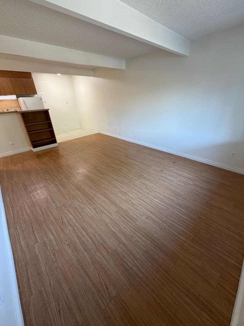 Corvallis Apartment: 755 NW 3rd St - 20