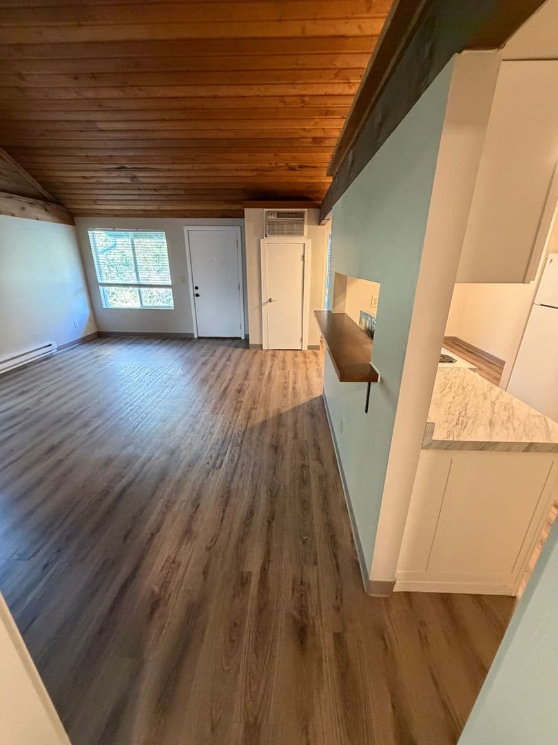 Corvallis Apartment: 2780 NW 29th St - I