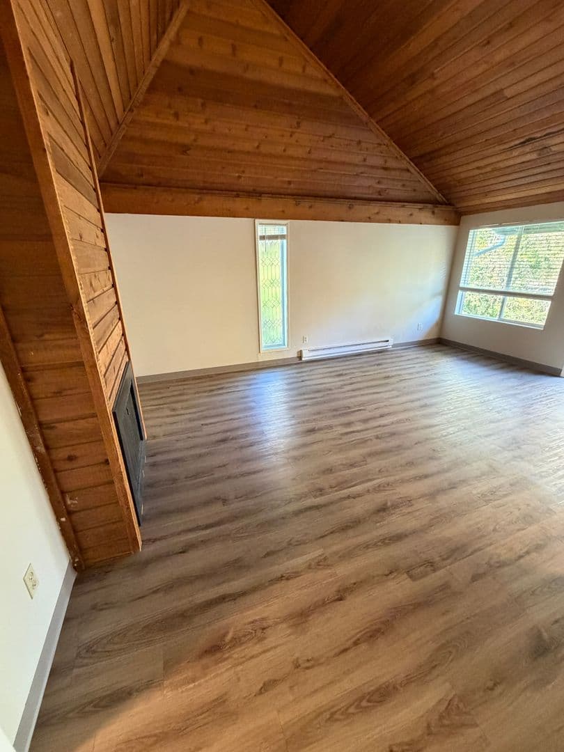 Corvallis Apartment: 2780 NW 29th St - I