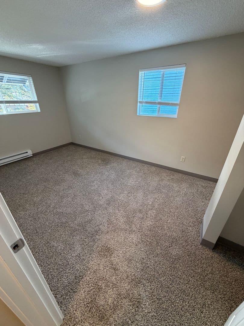Corvallis Apartment: 2780 NW 29th St - I