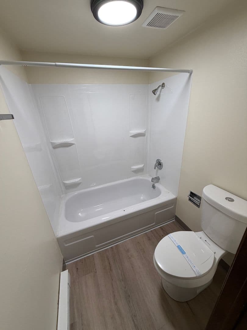 Corvallis Apartment: 2780 NW 29th St - C