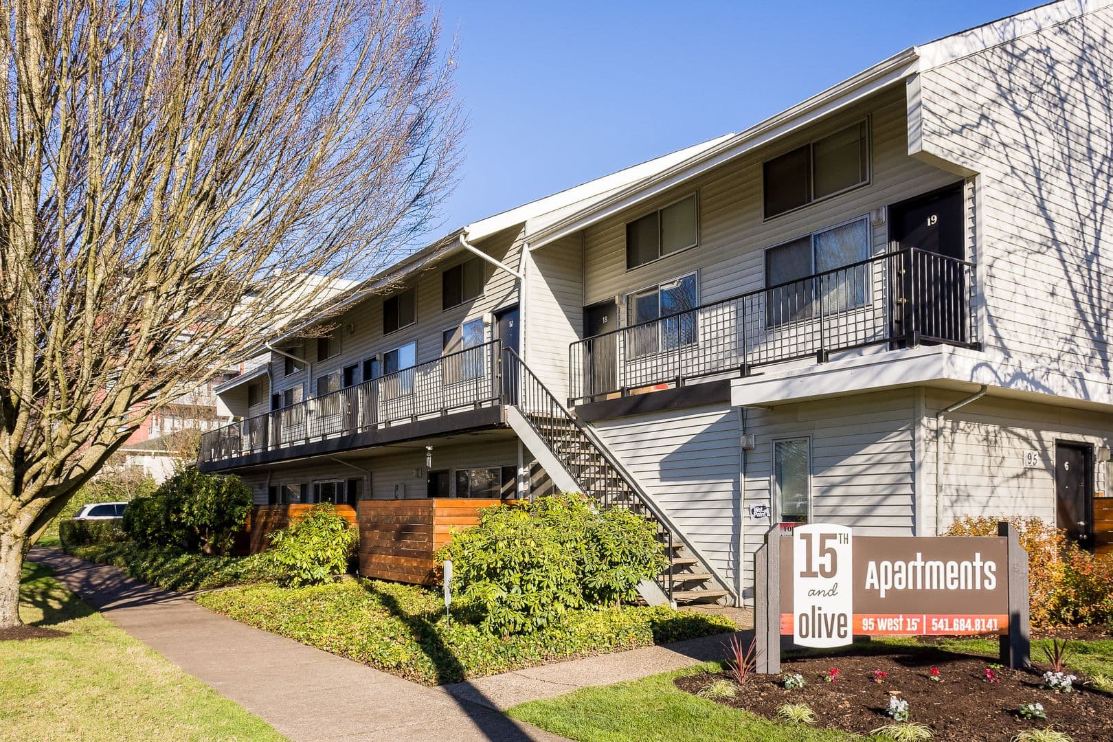 Eugene Apartment: 15th & Olive Apartments