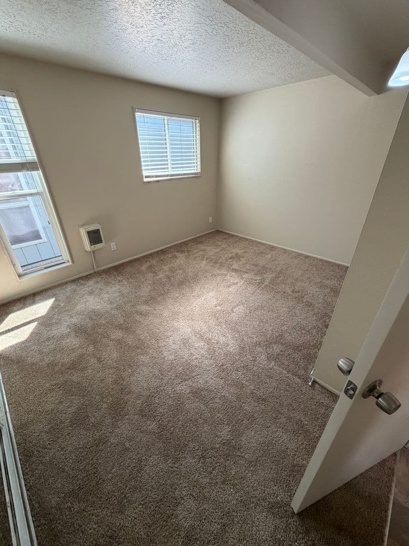 Corvallis Apartment: 2120 NW Janssen St #J3