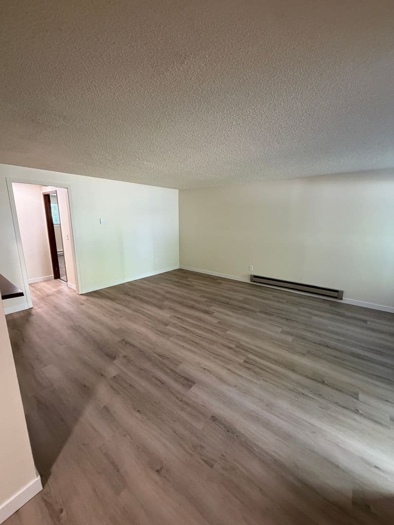 Corvallis Apartment: 2780 NW 29th St - C
