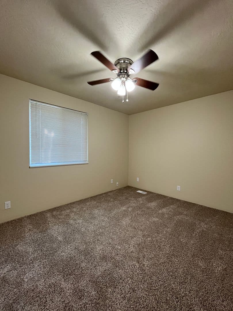 Eugene Apartment: 500 Jefferson St - 10