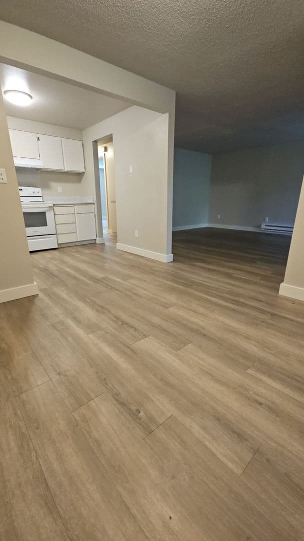 Corvallis Apartment: 2790 NW 29th St - C