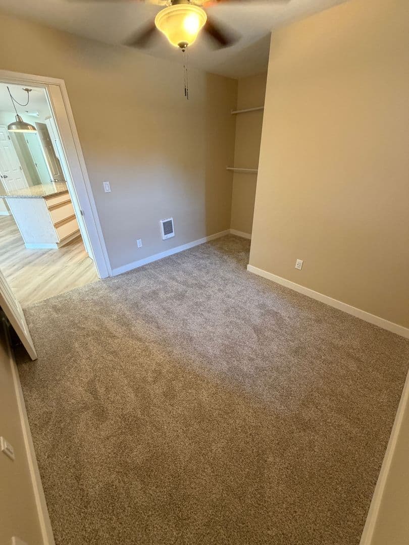 Corvallis Apartment: 121 NW 21st Street #10