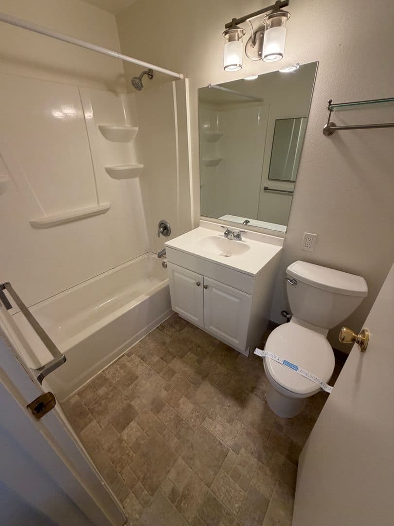 Corvallis Apartment: 755 NW 3rd St - 20