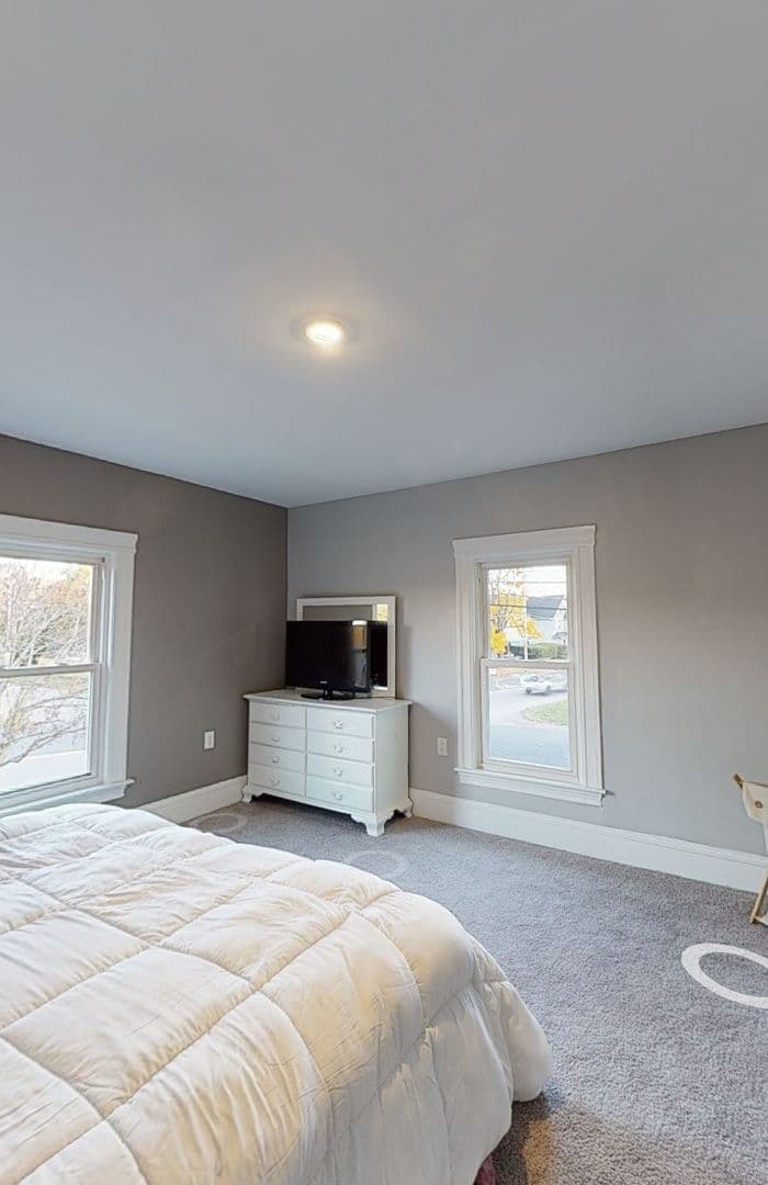 Elmira Heights House: 209 Glenwood Ave