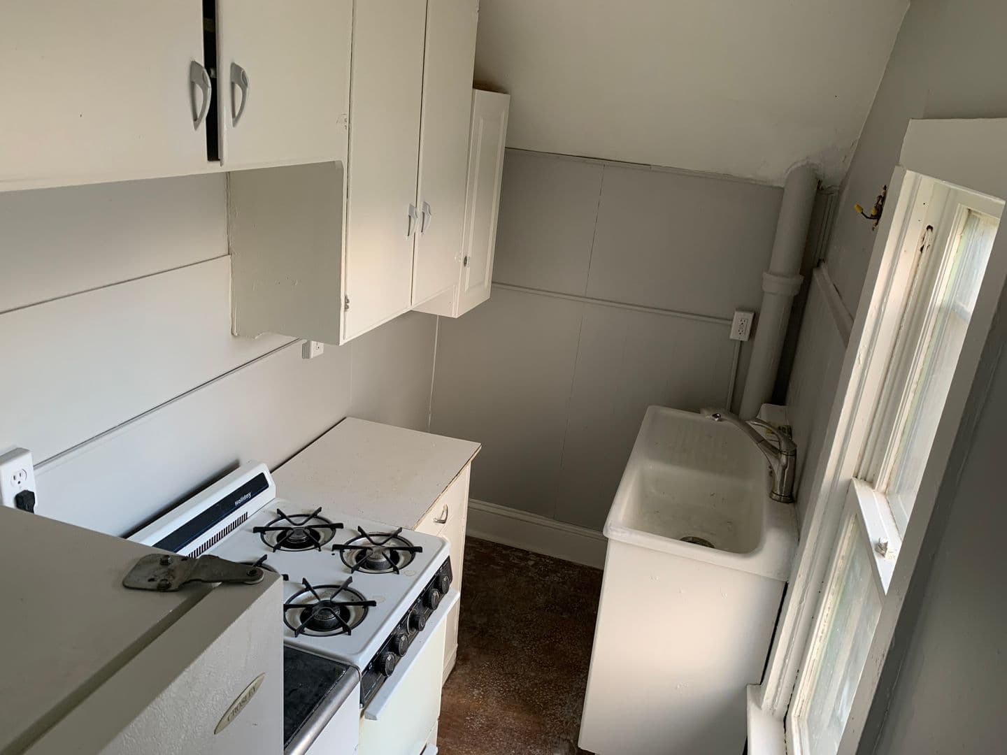 Elmira Heights Apartment: 242 Lynwood Ave