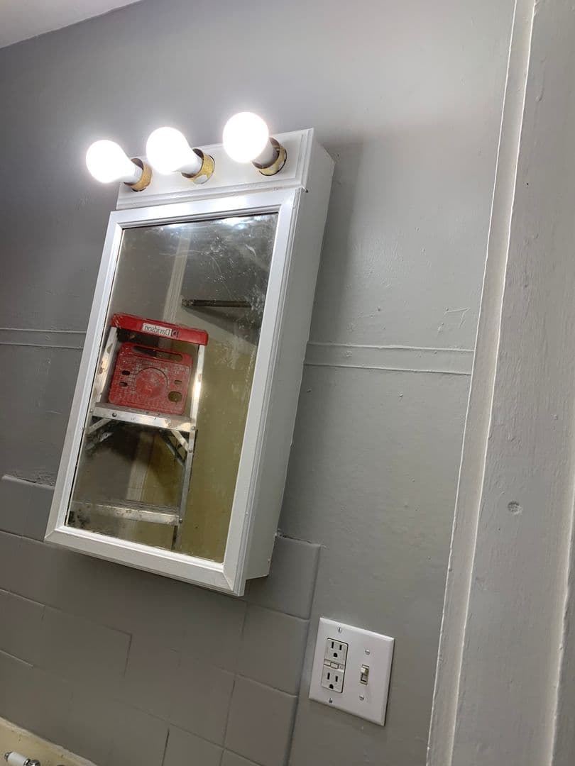 Elmira Heights Apartment: 242 Lynwood Ave