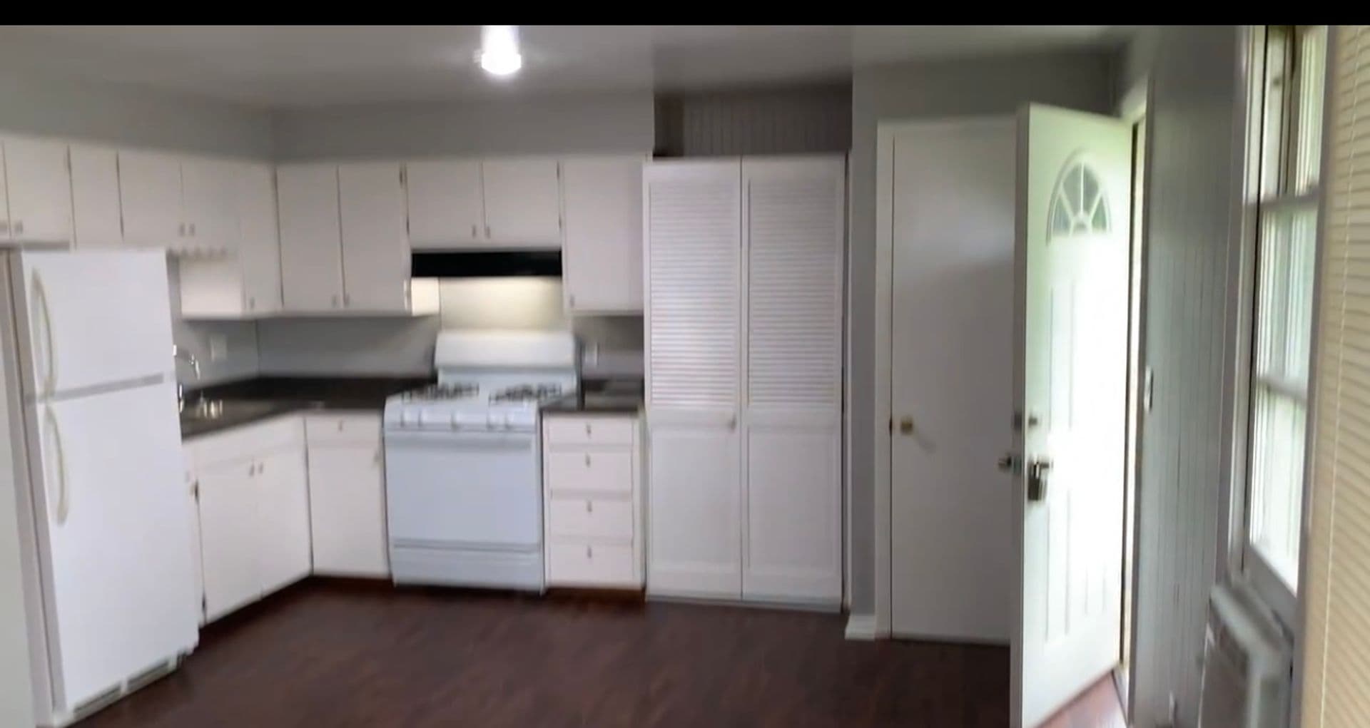 Corning Apartment: 64-66 Griffith St