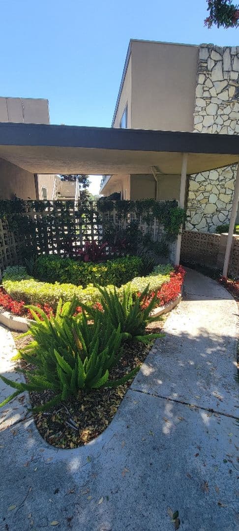 FULLERTON Apartment: 226 W. UNION AVENUE