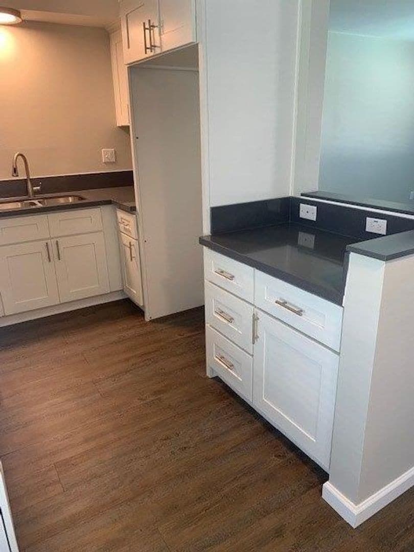 LA HABRA Apartment: 861 NORTH CYPRESS ST.