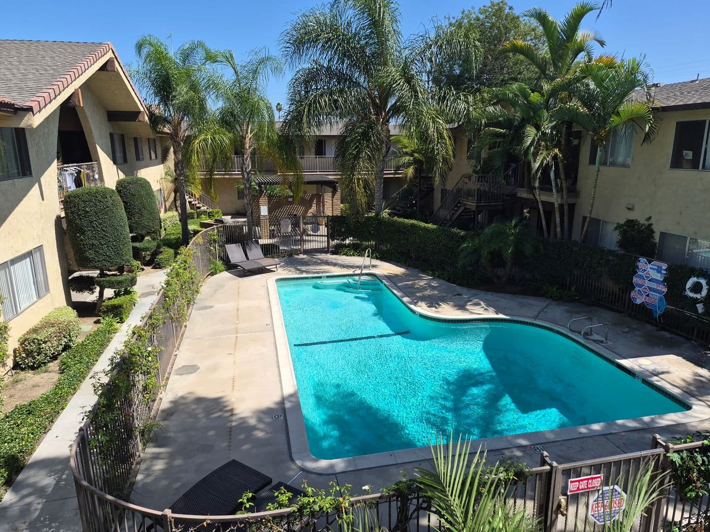 ANAHEIM Apartment: 3700 W. MUNGALL DR.