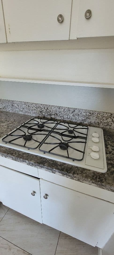 FULLERTON Apartment: 200 W. UNION AVE.