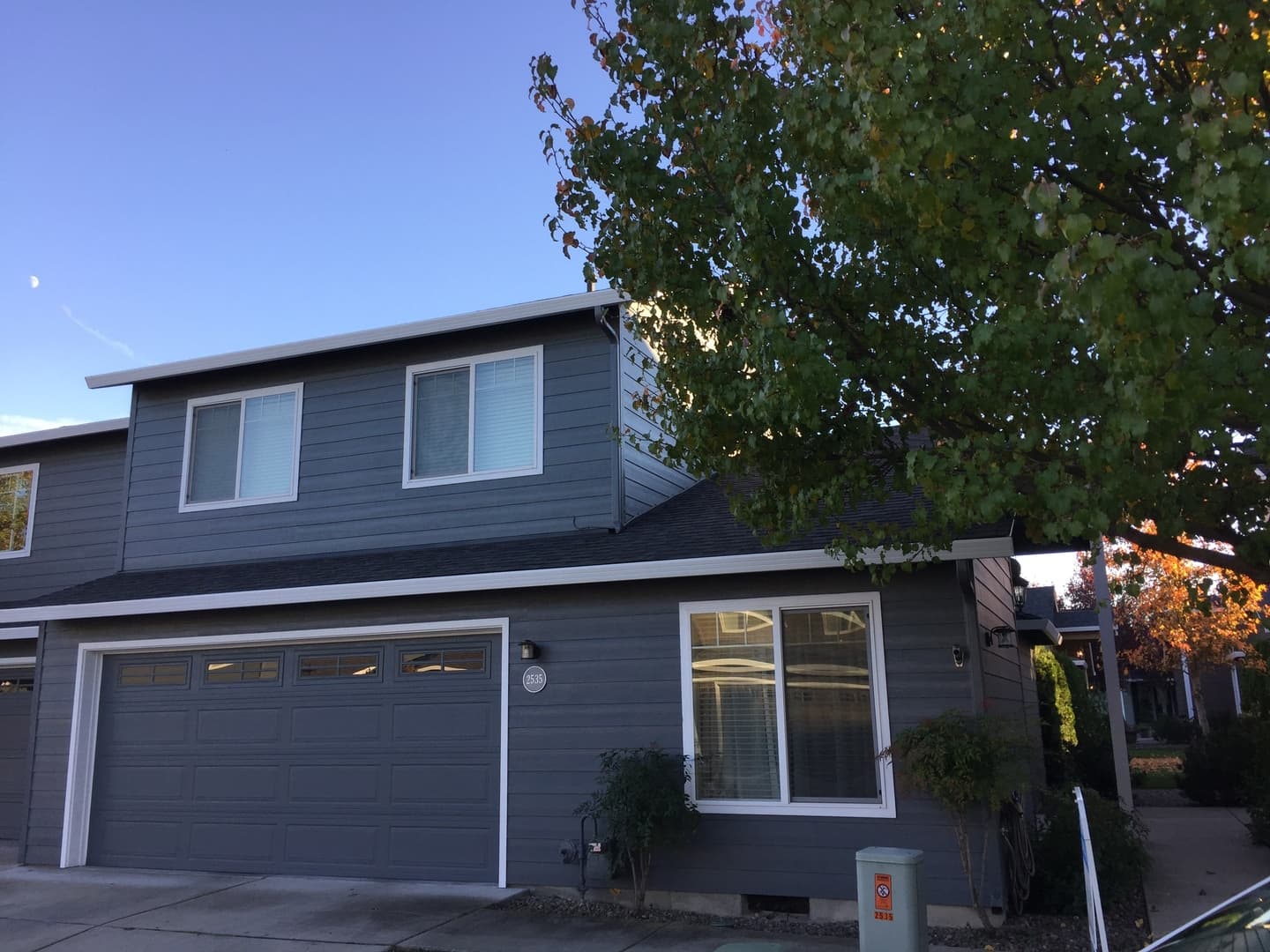 Central Point Townhome: 2535 Mistletoe Ct