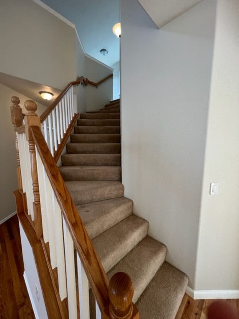 Ashland House: 2088 Creek Dr