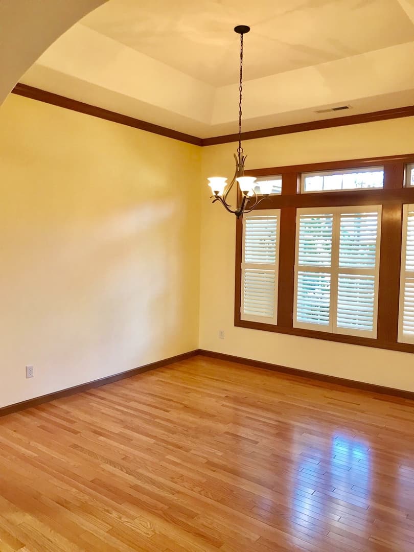 Medford House: 3907 Fieldbrook Ave