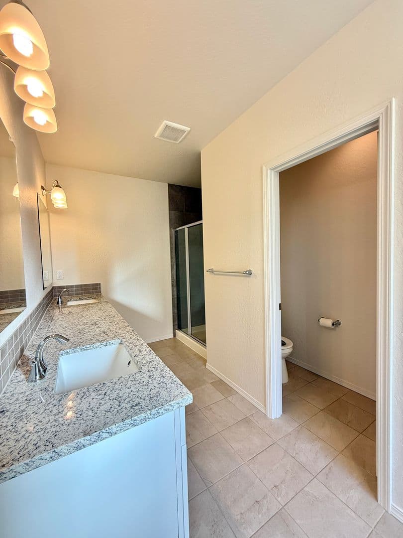 Medford House: 1633 Dragon Tail Place