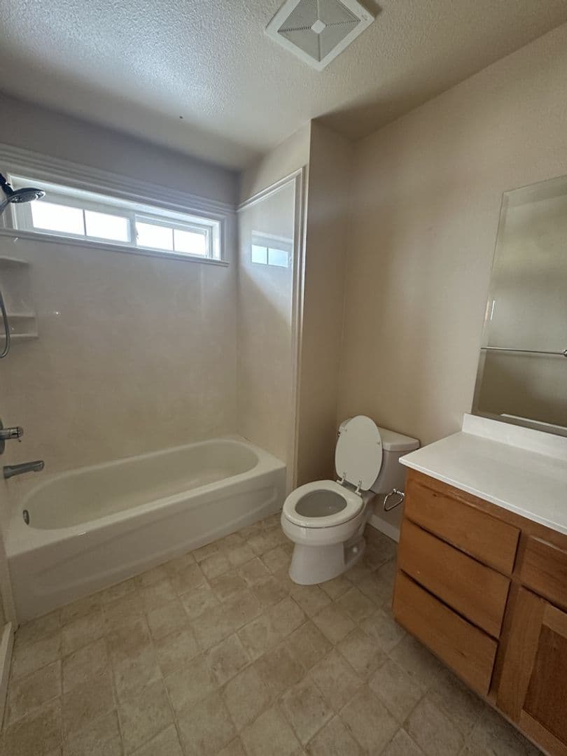Ashland House: 2222 McCall Dr