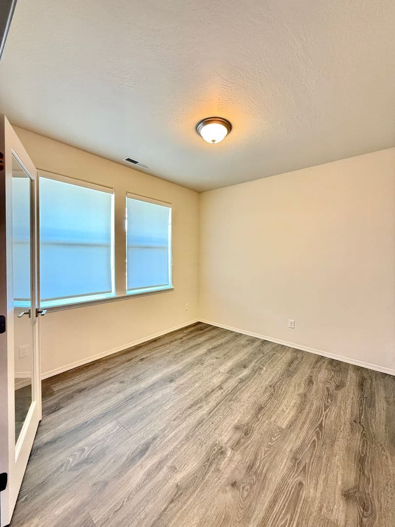 Medford House: 1633 Dragon Tail Place